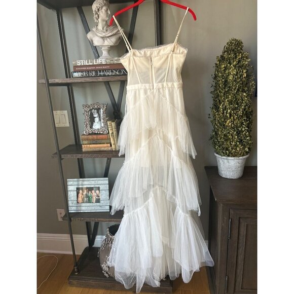 BCBGMAXAZRIA Oly Corset Tulle Gown Gardenia Womens Size 2 - Picture 6 of 9